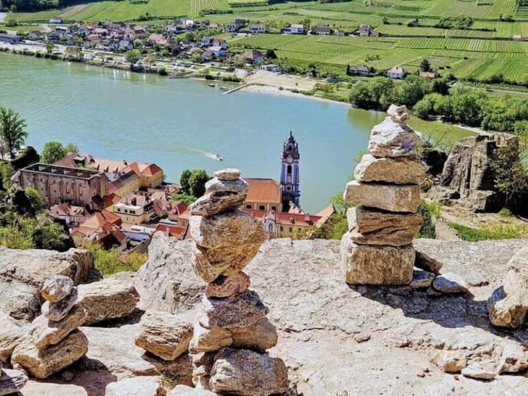 Vienna: Private Wachau tour to Dürnstein and Melk - What’s Included and What’s Not