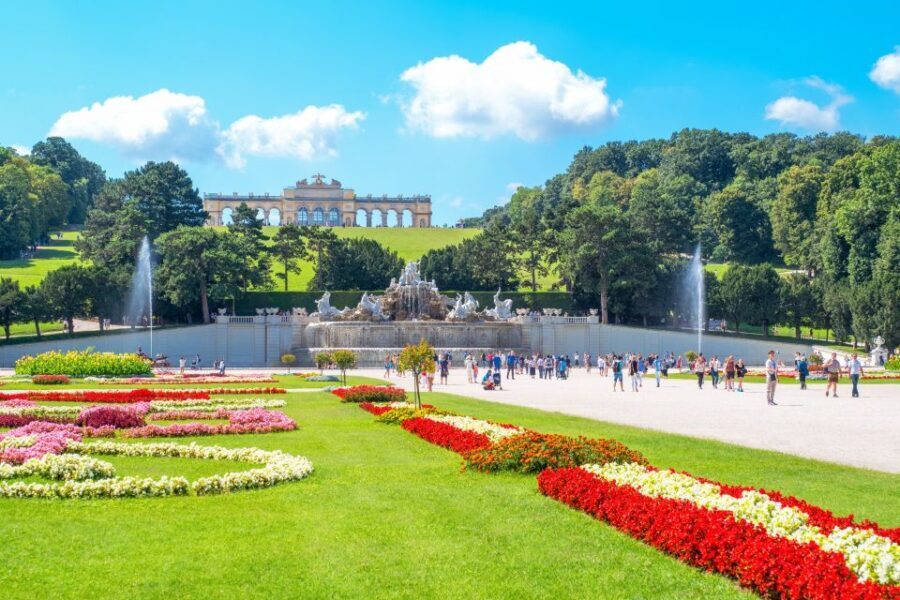Vienna: Skip-the-Line Schonbrunn Palace and Gardens Tour - Exploring the Itinerary