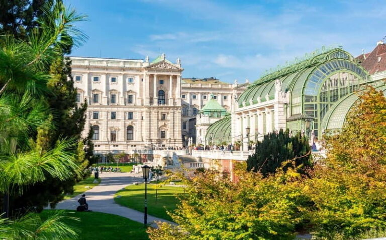 Vienna: Small Group Guided Walking Tour of City Highlights - A Thorough Look at the Experience