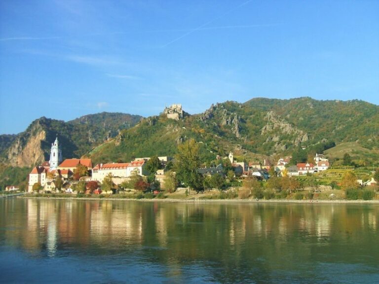 Vienna: Wachau Valley Private Kayak and Wine Tour - What Makes This Tour Stand Out
