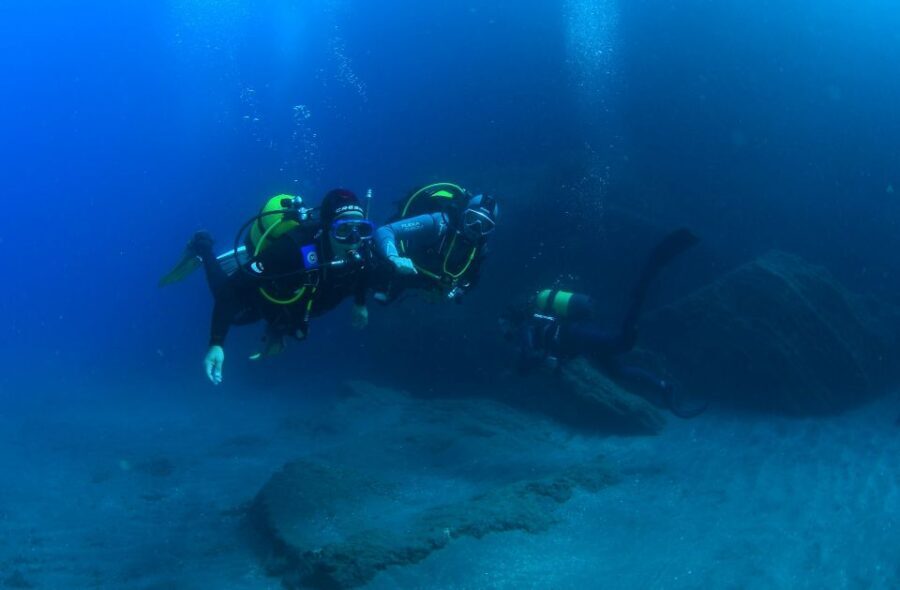 Vila Franca Do Campo: Introduction to Scuba Diving Tour - What You Can Expect During the Tour