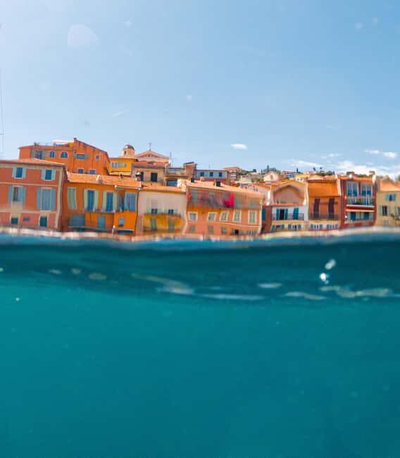 Villefranche-sur-Mer: Paddleboarding and Snorkeling Tour - Navigating the Scenic Coastline