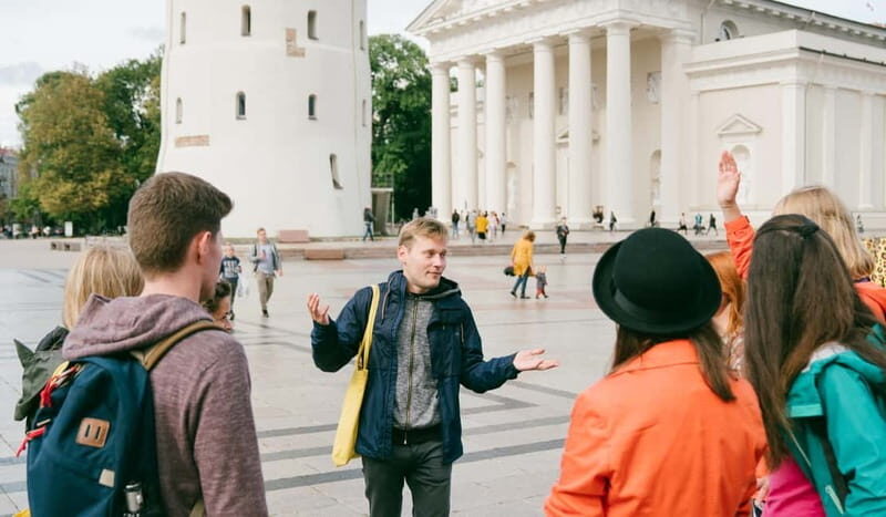 Vilnius Old Town walking tour with snacks - Exploring Hidden Gems and the Jewish Heritage