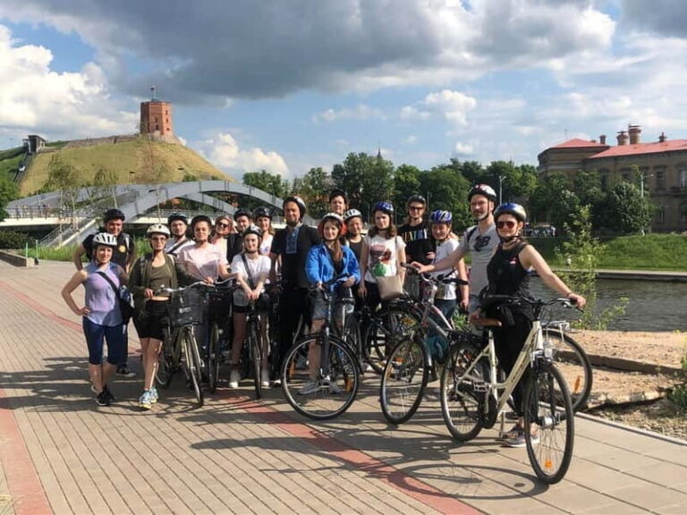 Vilnius: Private City Bike Tour of Vilnius Highlights - What’s Included and What to Consider