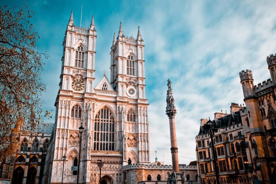 VIP Westminster Abbey & Upper Gallery and Buckingham Palace - A Detailed Look at the Tour Experience