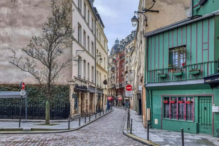 Visita in italiano: Quartiere Latino, Marais o Lungo Senna - What’s Included and What’s Not