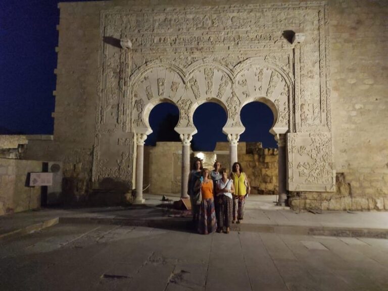 Visita nocturna a Medina Azahara - Who Will Love This Tour?