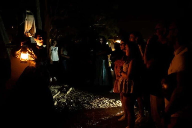 Visita teatralizada nocturna al Cementerio Inglés de Málaga - The Real Value: More Than Just a Ghost Story