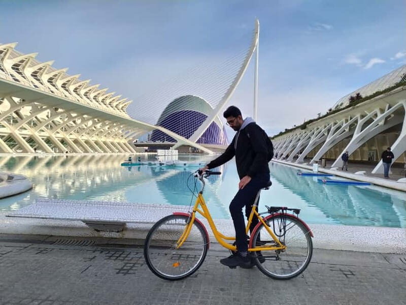 Wake Up with Valencia: Morning Bike Tour of City Highlights - What Makes This Tour Special