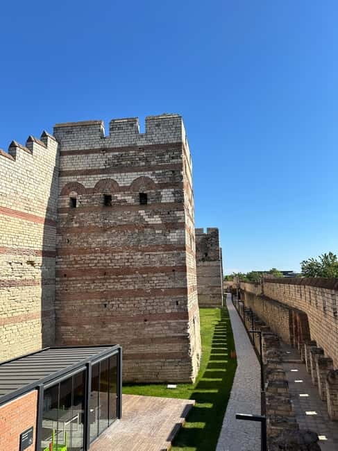 Walls of Contantinople and Byzantine Palace Tour - Walking the Walls of Constantinople
