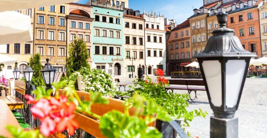 Warsaw: 3-Hour Panoramic City Bus Tour with Pickup - The Itinerary: From Royal Gardens to WWII Monuments