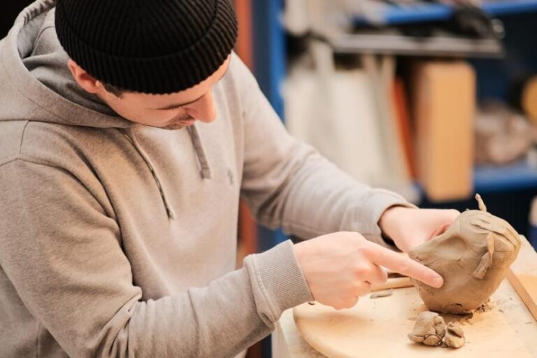 Warsaw: Craft Your Masterpiece - Sculpture Workshop! - A Deep Dive into the Sculpture Workshop Experience