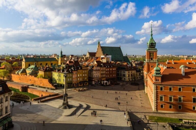 Warsaw: Highlights Guided Retro Bus Tour - The Itinerary: From Royal Park to Old Town