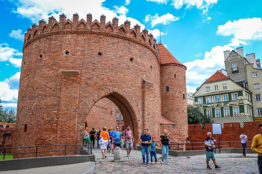 Warsaw: Old Town Highlights Walking Tour in English - Practical Details & Tips for Your Visit