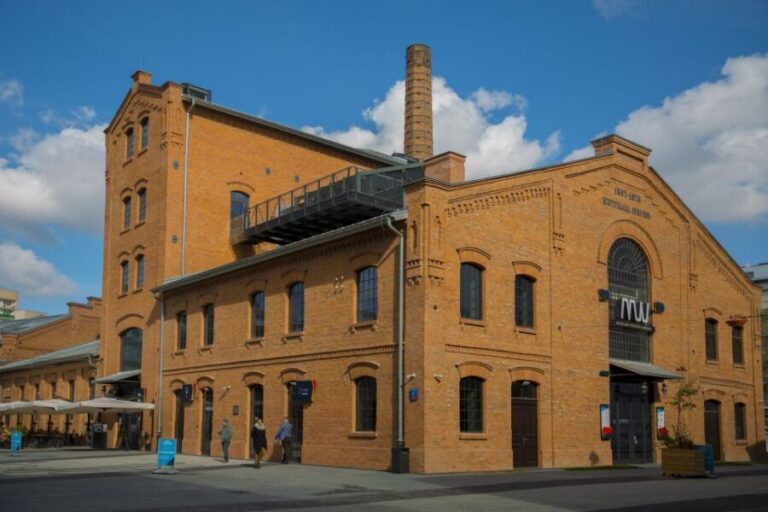 Warsaw: Polish Vodka Museum Tour with Tasting - Is This Tour Right for You?