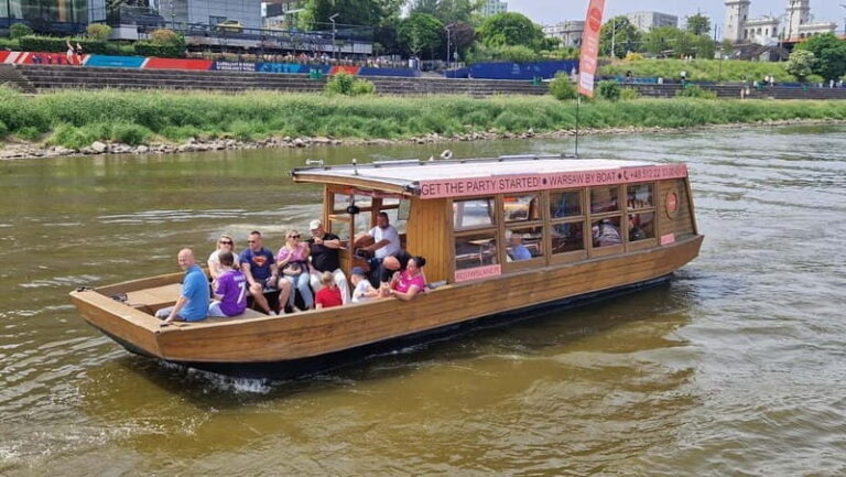 Warsaw: Private Cruise on the Vistula River - The Experience in Detail