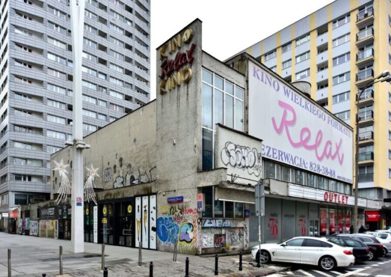 Warsaw Private Tour from Krakow with Transport and Guide - Practical Details and What to Expect