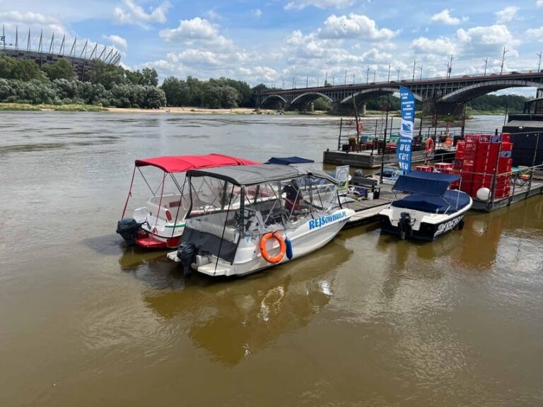 Warsaw: Vistula River Cruise with Your Music & City Views - FAQ