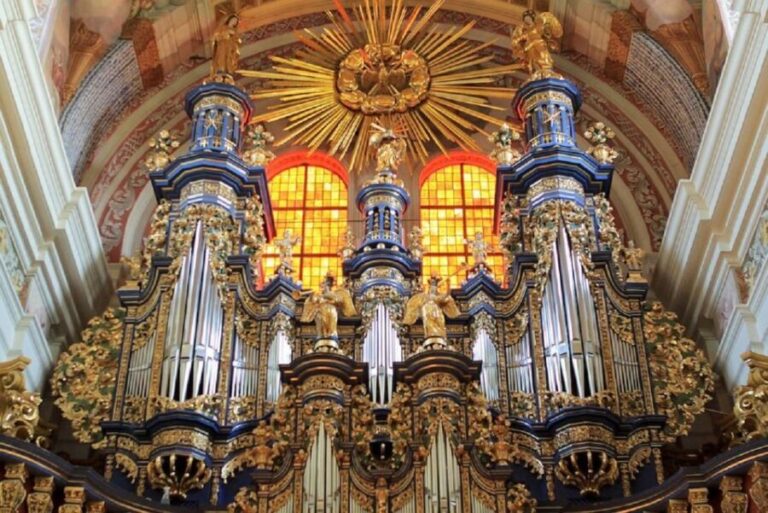 Warsaw Wolfs Lair with St. Lipka and Mamerki Private Guided - Visiting the Wolfs Lair