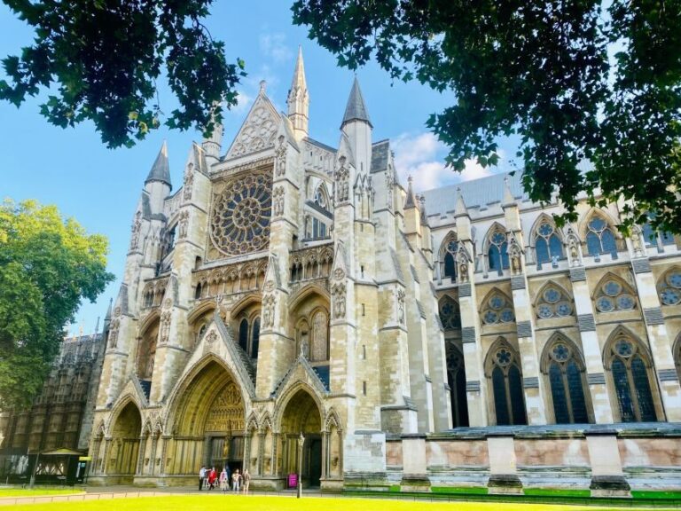 Westminster Abbey Skip-the-Line Entry and Private Tour - Value and Cost Analysis