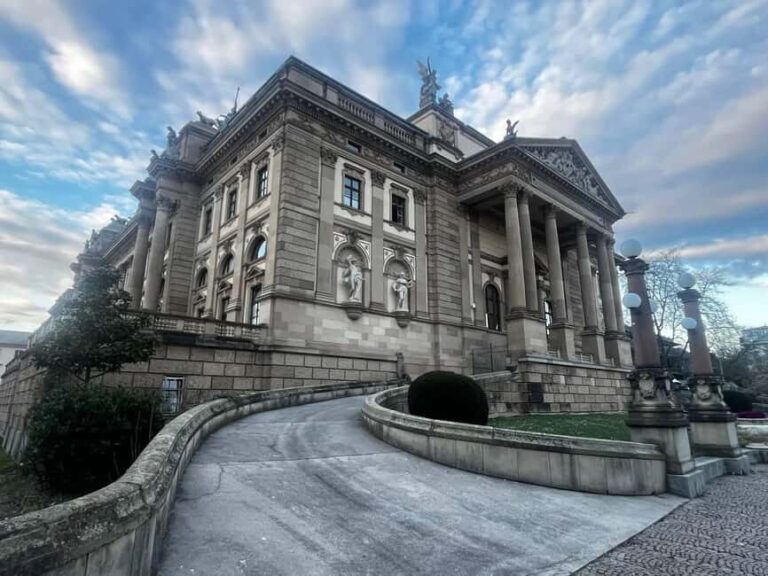 Wiesbaden: Guided City Walking Tour - Authentic Stories and Local Secrets