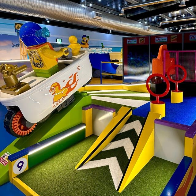 Windsor: LEGOLAND Adventure Golf - What to Expect at LEGOLAND Adventure Golf