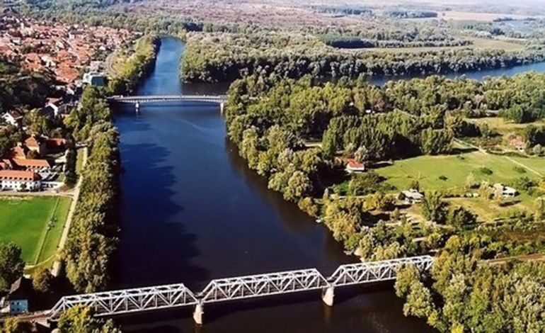 Wine taste in Tokaj Private Day Tour from Budapest - What Reviewers Say