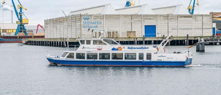 Wismar: Harbor Cruise with Sea Animal Fishing and Guide - Who Will Love This Tour?