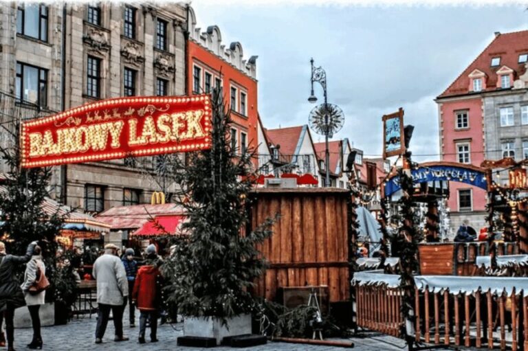 Wrocaw: Christmas Market and City Highlights Walking Tour - What to Expect from the Tour
