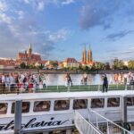 Wrocaw: Long City Walk and Luxury Ship Cruise (for groups) - The Charm of Wrocław’s Old Town
