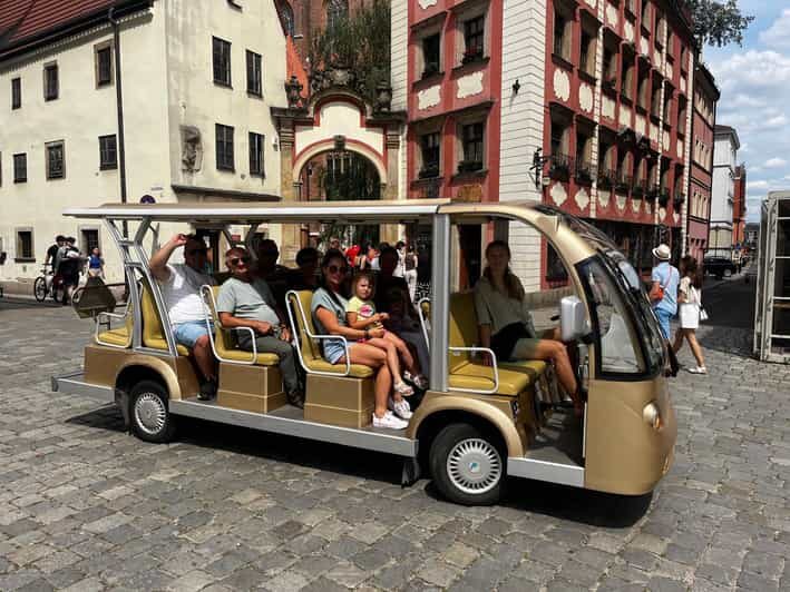 Wroclaw: City Tour Sightseeing By Golf Cart Shared Or Privat - Why the Price is Right for Many Travelers