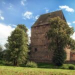 Wroclaw: Giant Mountains & Valley of Palaces Day Tour - Exploring the Scenic Route from Wroclaw