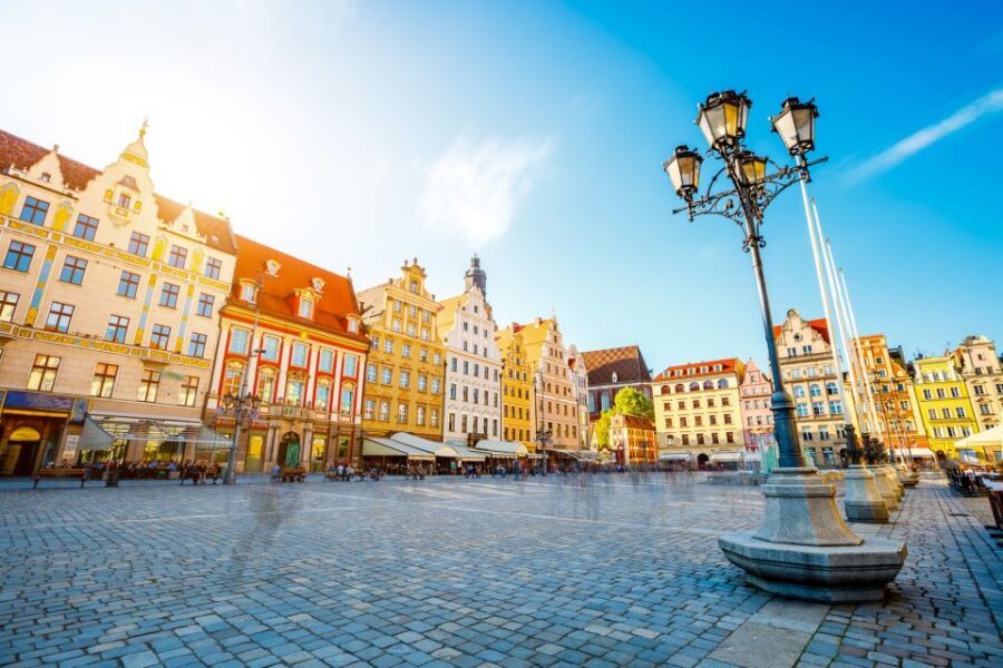 Wroclaw: Private Old Town Guided Walking Tour (2 h) - Why This Tour Offers Great Value