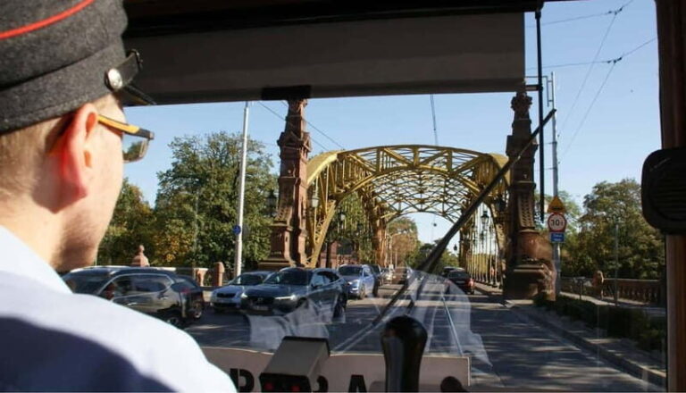 Wroclaw: Private Tour by smal Historic Tram 1,5h 13-16 seats - Why This Tour Works Best for You
