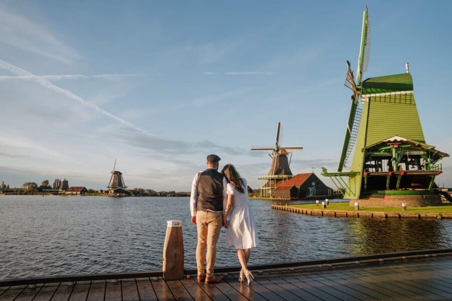 Zaanse Schans: Photoshoot Near Amsterdam with Windmills - Who Will Love This Experience?