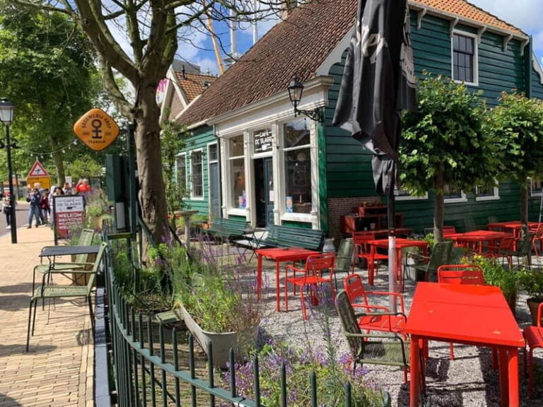 Zaanse Schans: Wine Tasting with Chateau Amsterdam - The Value and Why It’s Worth Considering