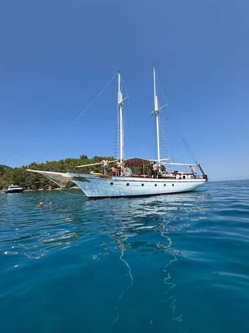 Zadar: Cruise aboard an Authentic Wooden Boat with Drinks - Authenticity, Comfort, and Value