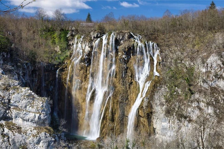 Zadar: Plitvice Lakes: Transfer Tour with pro photographer - The Scenic Drive and Personal Touch