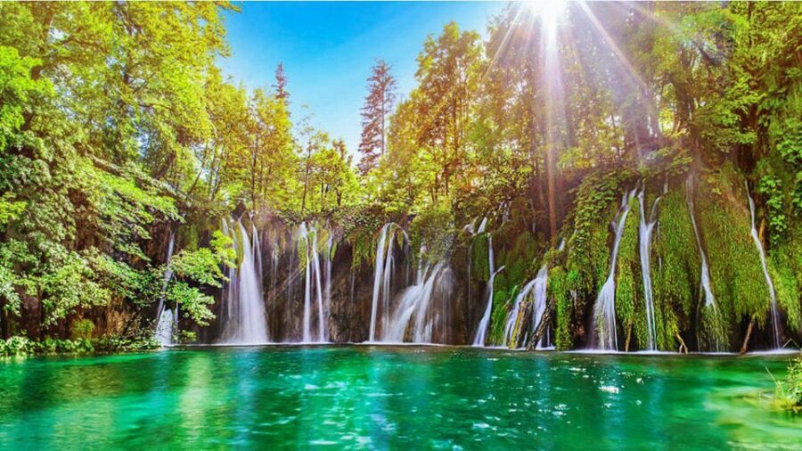 Zadar: Plitvice Lakes with Boat Ride and Zadar Old Town Tour - Who Should Consider This Tour?