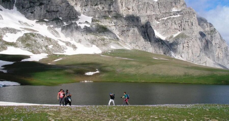 Zagori: Alpine Dragon Lake Hike - Picnic Lunch with a View
