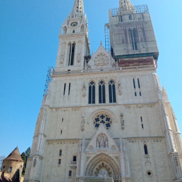 Zagreb: Historic Walking Tour with a Local Guide - What Makes This Tour Stand Out
