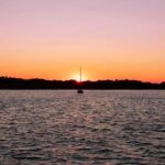 Zen outing: yoga on a cove and boat trip - A detailed look at the experience