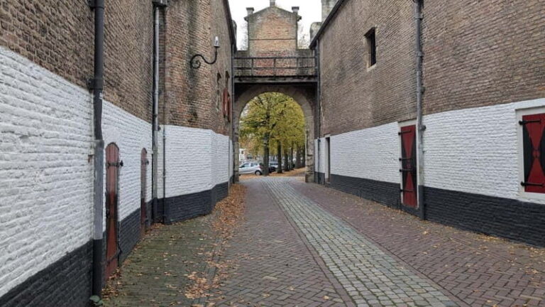 Zierikzee: Guided Walking Tour - An In-Depth Look at the Zierikzee Guided Walking Tour