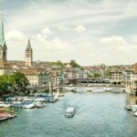 Zürich: City Tour, Cruise, and Lindt Home of Chocolate Visit - Old Town: A Winding Maze of History