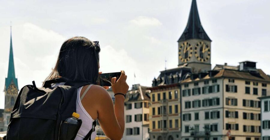 Zürich with Cruise and Lindt Home of chocolate (private) - Chocolate Factory Visit: Sweet Swiss Secrets