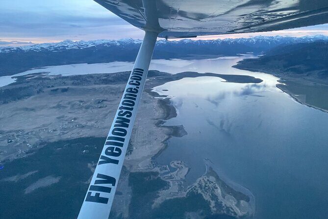 1 Hour Aerial Tour Over the Western Boundary of Yellowstone - What You Can Expect on the Itinerary