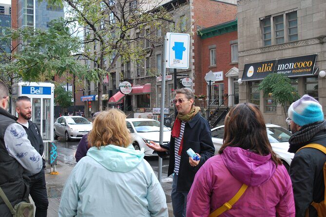 1 Hour Downtown Montreal Tour - Who Will Love This Tour?