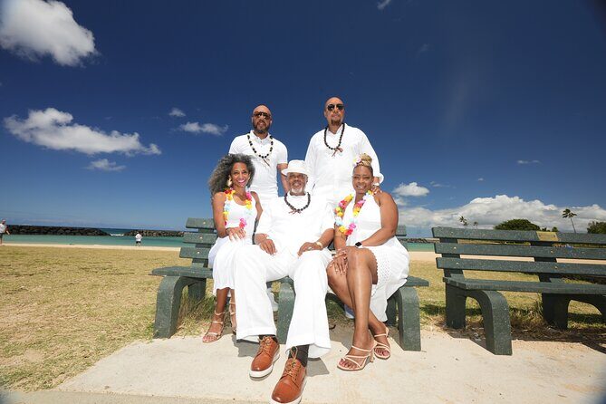1 Hour Family/Group Photography Honolulu Beautiful and Magical - The Guides and Their Expertise