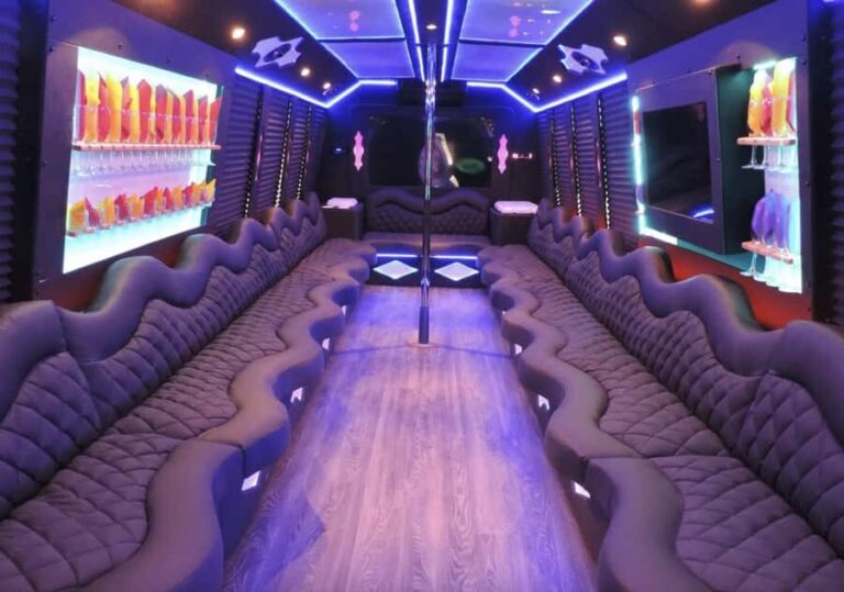 #1 Vegas Club Crawl with Party Bus, Free Drinks & VIP Entry - What Makes This Tour Stand Out?