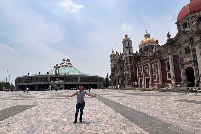 100% private tour in Guadalupe's Basilica with transport - The Sum Up